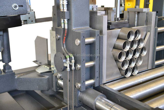 Автоматическая CNC металлорежущая лента пила для стальных стержней и труб на мощном моторе
